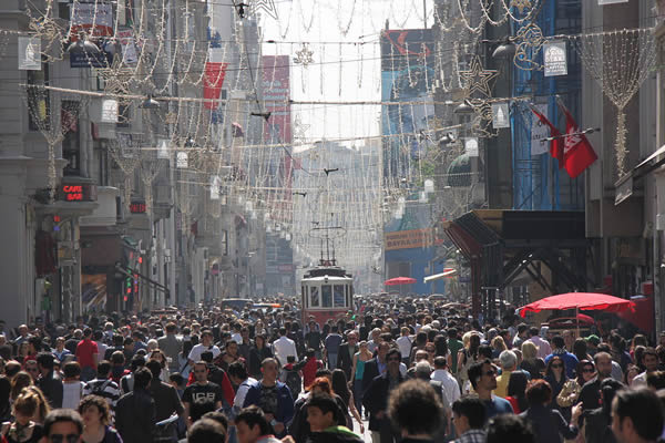 foreign population residing istanbul became 1 million 531 thousand people residence permit turkey application visa